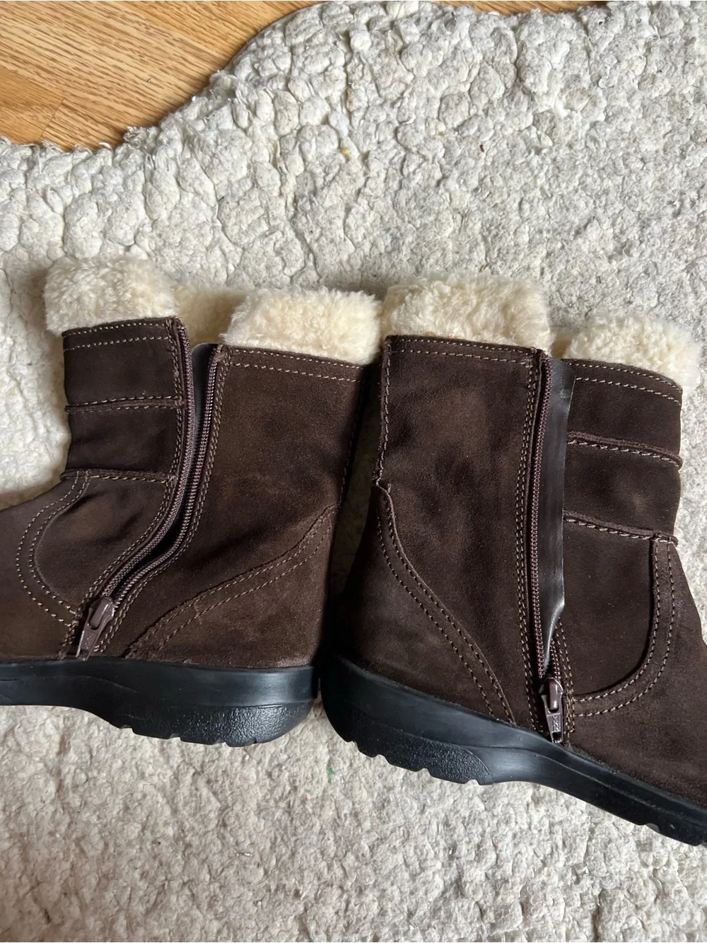 Clarks Dark Brown Suede Shearling Winter Boots